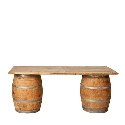 TABLE AVEC BARILS 6‘